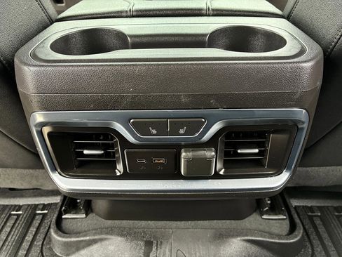 Used 2021 GMC Sierra 1500 SLT w/ SLT Convenience Package AWD/4WD image 30