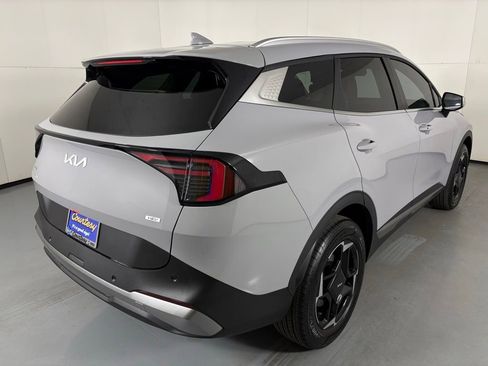 New 2026 Kia Sportage EX AWD/4WD image 7