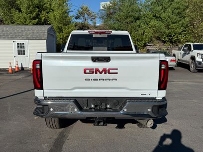 New 2026 GMC Sierra 2500 SLT w/ SLT Premium Package