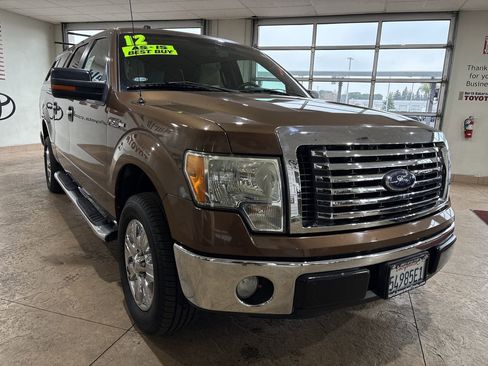 Used 2012 Ford F150 XLT w/ XLT Chrome Pkg image 4