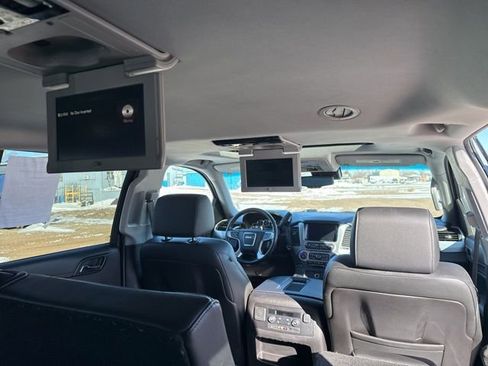 Used 2016 GMC Yukon XL SLT w/ Open Road Package image 26
