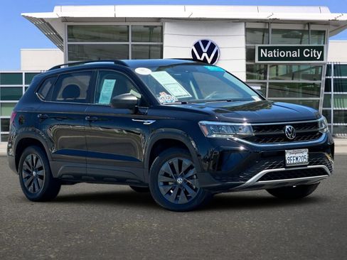 Used 2023 Volkswagen Taos S FWD image 2