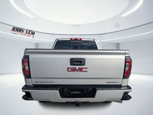 Used 2018 GMC Sierra 1500 Denali w/ Denali Ultimate Package image 4