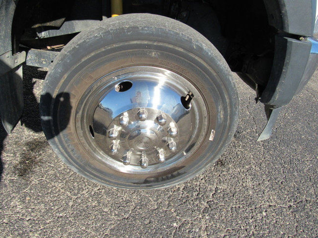 Used 2021 Ford F550 2WD Crew Cab Super Duty image 9