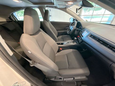 Used 2022 Honda HR-V EX image 26