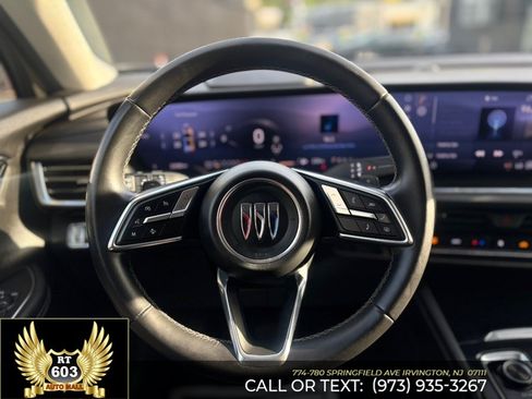 Used 2024 Buick Envision Preferred AWD/4WD image 13
