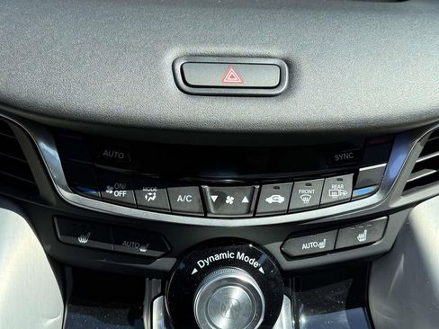 Used 2025 Acura TLX w/ Technology Package image 19