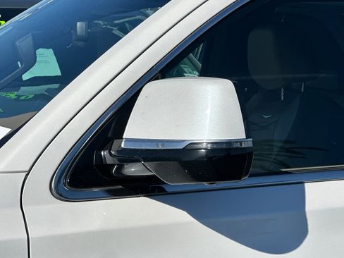 Used 2020 Cadillac Escalade ESV Platinum image 51