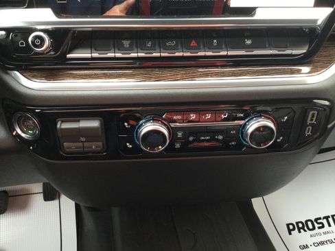 New 2026 GMC Sierra 3500 SLE w/ SLE Value Package image 13