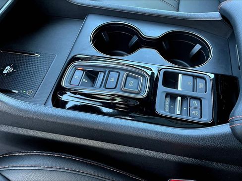 Certified 2025 Honda Pilot TrailSport image 18