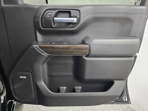 Used 2021 Chevrolet Silverado 1500 LT Trail Boss w/ Convenience Package II AWD/4WD image 29