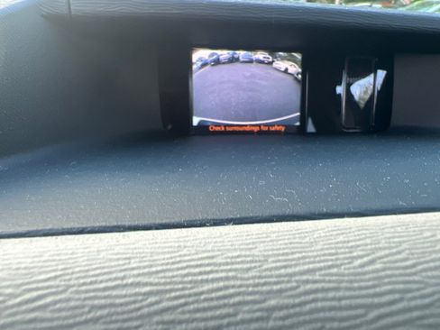 Used 2012 Toyota Sienna LE FWD image 30