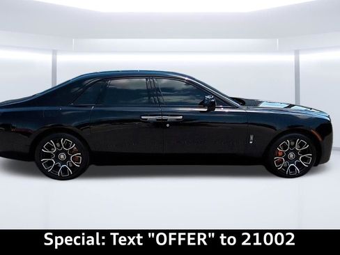 Used 2024 Rolls-Royce Ghost Black Badge image 37