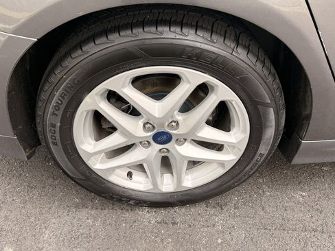 Used 2014 Ford Fusion SE image 33