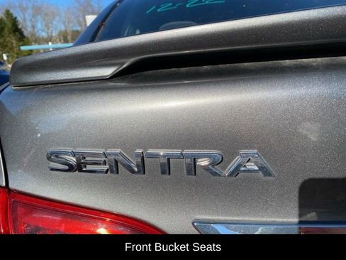 Used 2015 Nissan Sentra SR w/ Navigation Package image 11