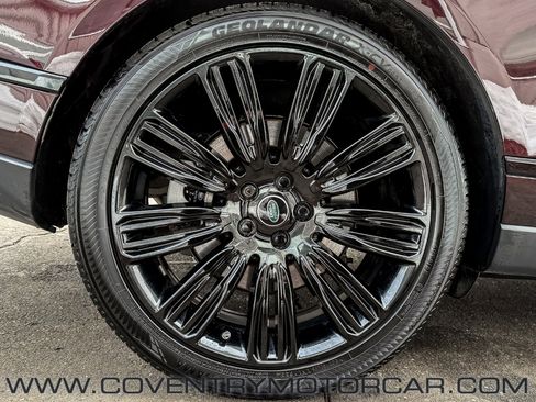 Used 2019 Land Rover Range Rover HSE image 14