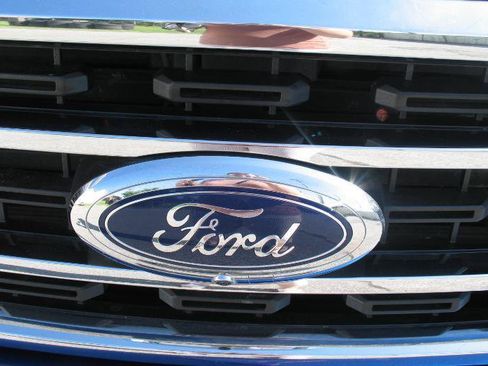 Used 2022 Ford F150 XLT w/ Equipment Group 302A High AWD/4WD image 75