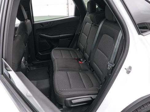 Certified 2023 Ford Escape Active AWD/4WD image 18