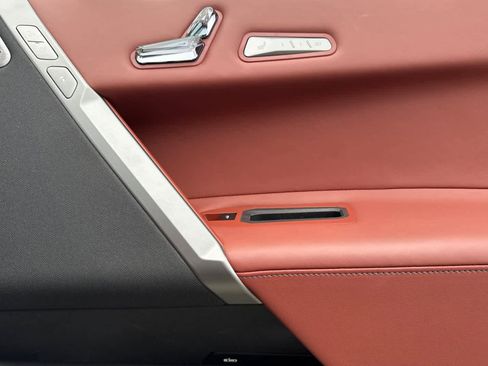 Used 2025 BMW iX M60 image 19