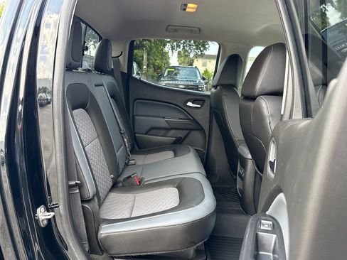 Used 2017 Chevrolet Colorado Z71 AWD/4WD image 26