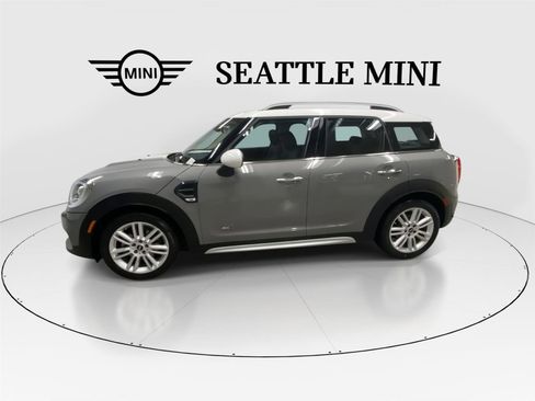 Used 2017 MINI Cooper Countryman ALL4 AWD/4WD image 6