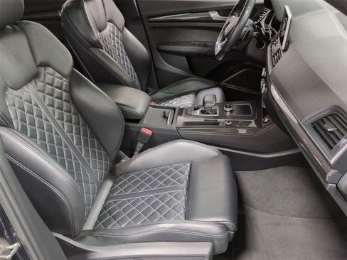 Used 2019 Audi SQ5 Premium Plus w/ Premium Plus Package image 24