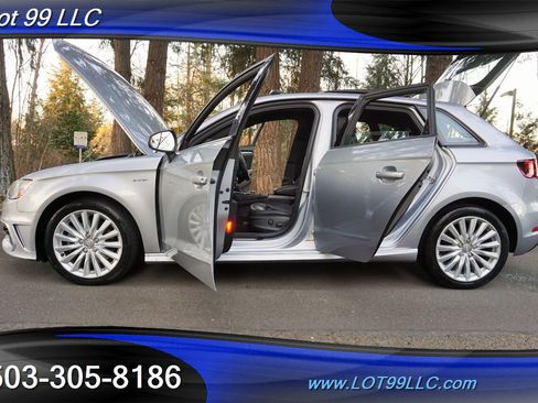 Used 2016 Audi A3 e-tron Premium w/ 17" Wheel Package image 25