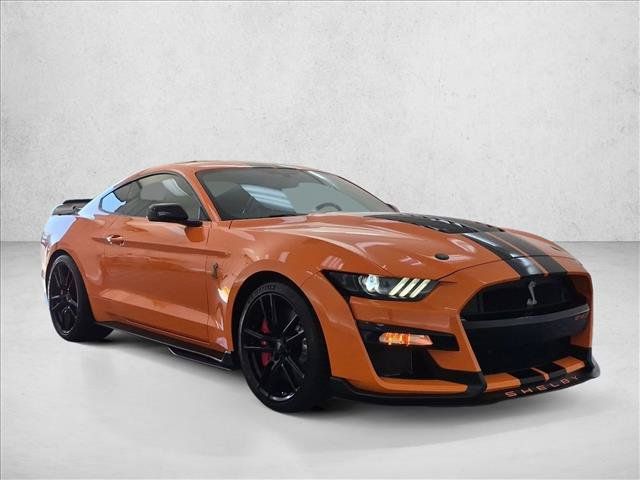 Used 2020 Ford Mustang Shelby GT500 w/ Technology Package RWD image 3