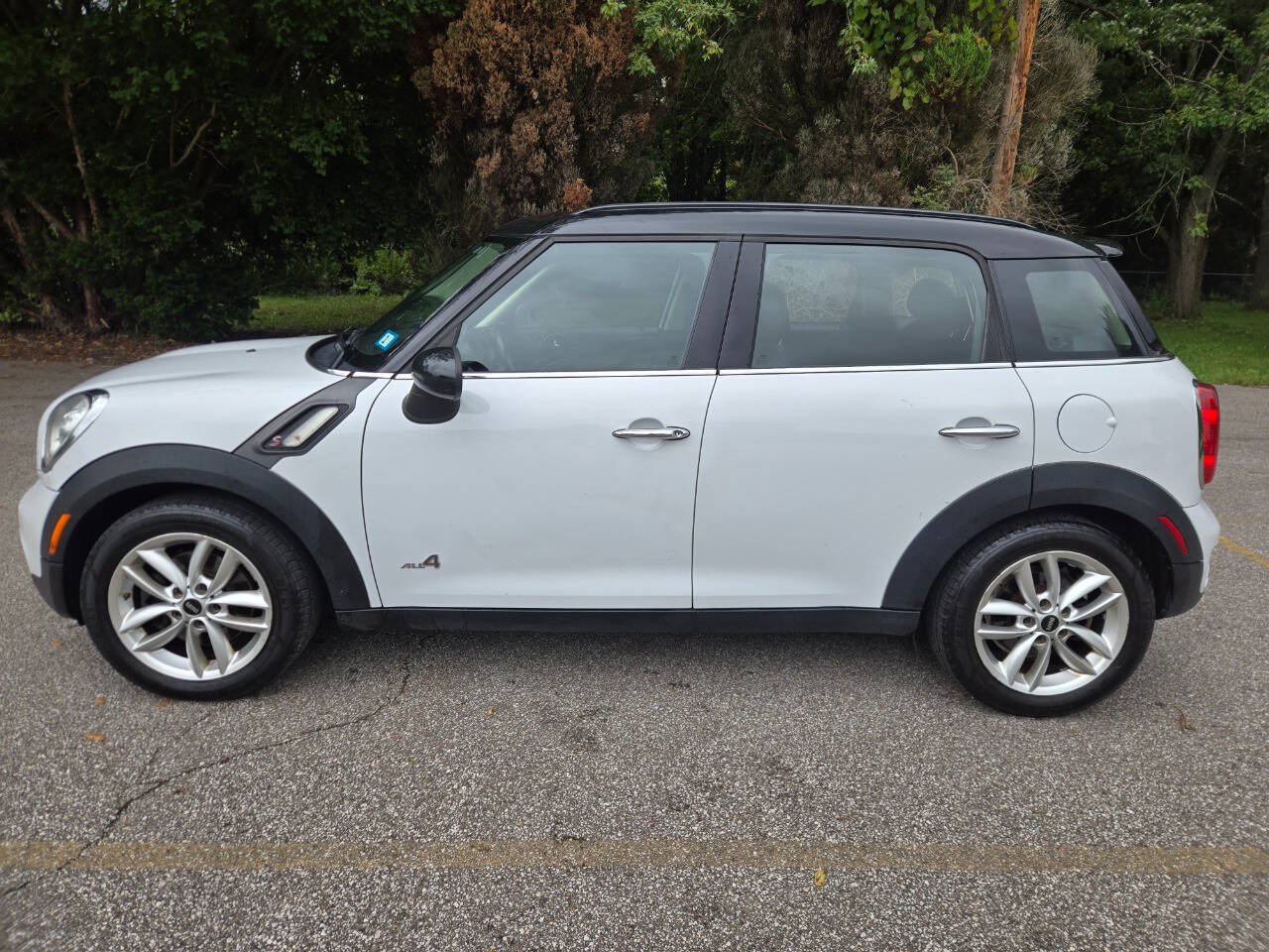 Used 2014 MINI Cooper Countryman S AWD/4WD image 4