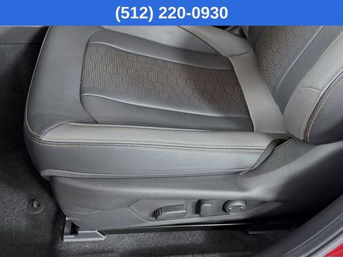 Used 2025 Subaru Crosstrek 2.5i Limited w/ Crosstrek Mirror Package image 24