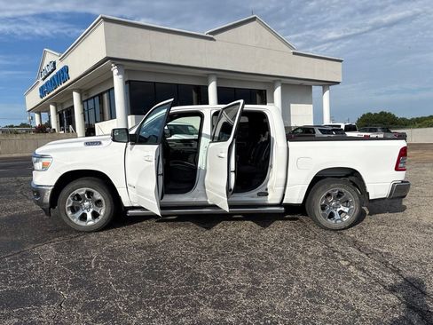 Used 2021 RAM 1500 Big Horn AWD/4WD image 4