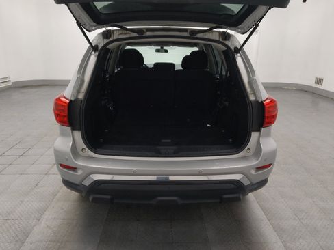 Used 2020 Nissan Pathfinder S FWD image 29