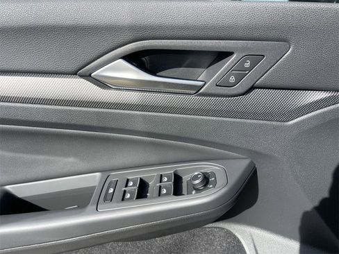 New 2026 Volkswagen GTI SE image 17