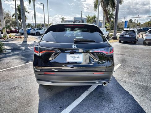 New 2026 Honda HR-V LX image 7