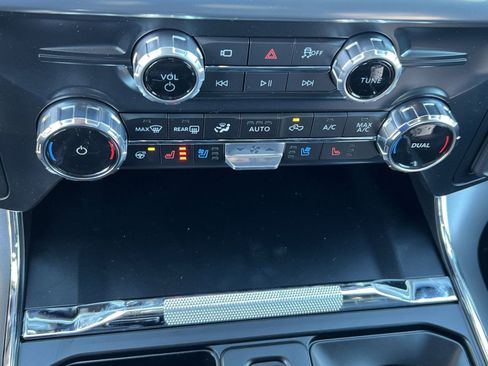 New 2025 Ford F150 Lariat w/ Equipment Group 501A Mid image 21