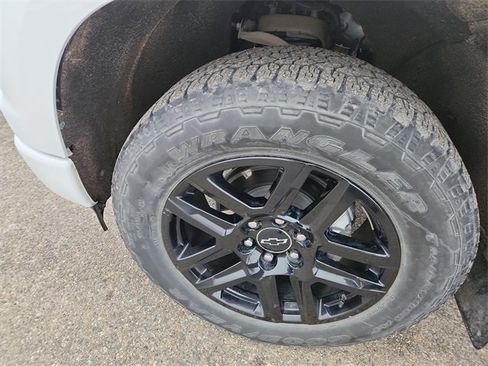 Certified 2023 Chevrolet Silverado 1500 RST image 31