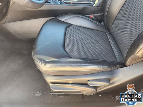 Used 2024 Jeep Compass Latitude image 30