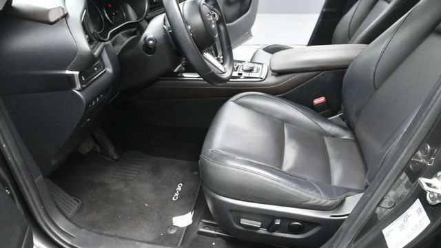 Used 2021 MAZDA CX-30 AWD 2.5 S w/ Premium Package image 18