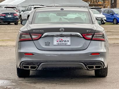 Used 2022 Nissan Maxima SV w/ Floor Mat Group