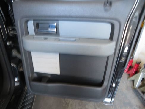 Used 2012 Ford F150 XLT w/ XLT Convenience Pkg RWD image 27