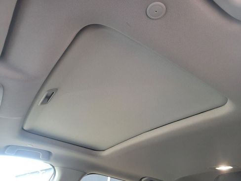 Used 2024 Honda CR-V EX image 17