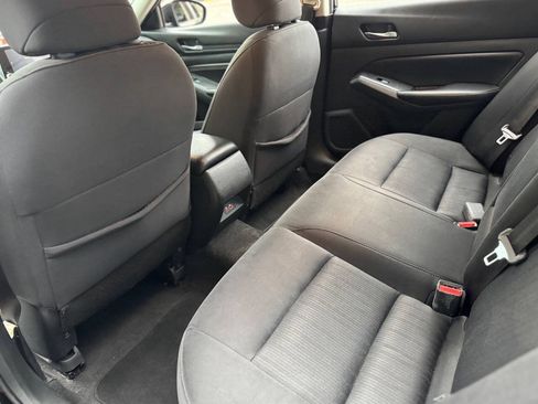 Used 2019 Nissan Altima 2.5 S FWD image 18