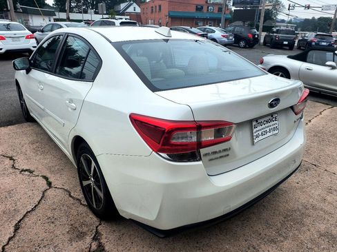 Used 2022 Subaru Impreza 2.0i Premium image 13