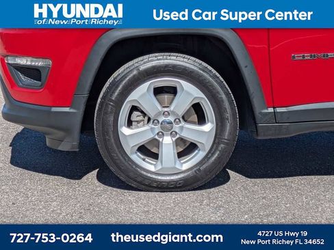 Used 2021 Jeep Compass Latitude w/ Sun and Sound Group image 10