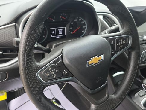 Used 2023 Chevrolet Malibu LT w/ Driver Confidence Package FWD image 10