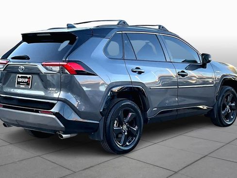 Used 2021 Toyota RAV4 XSE image 12