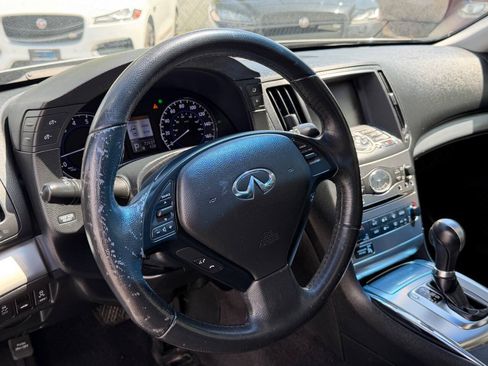 Used 2013 INFINITI G37 x Sedan w/ Premium Pkg AWD/4WD image 37