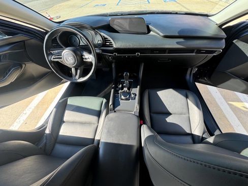 Used 2021 MAZDA MAZDA3 s image 12