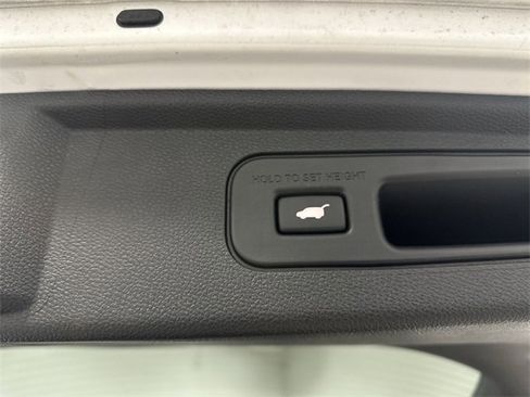 Used 2024 Honda Odyssey EX-L image 25