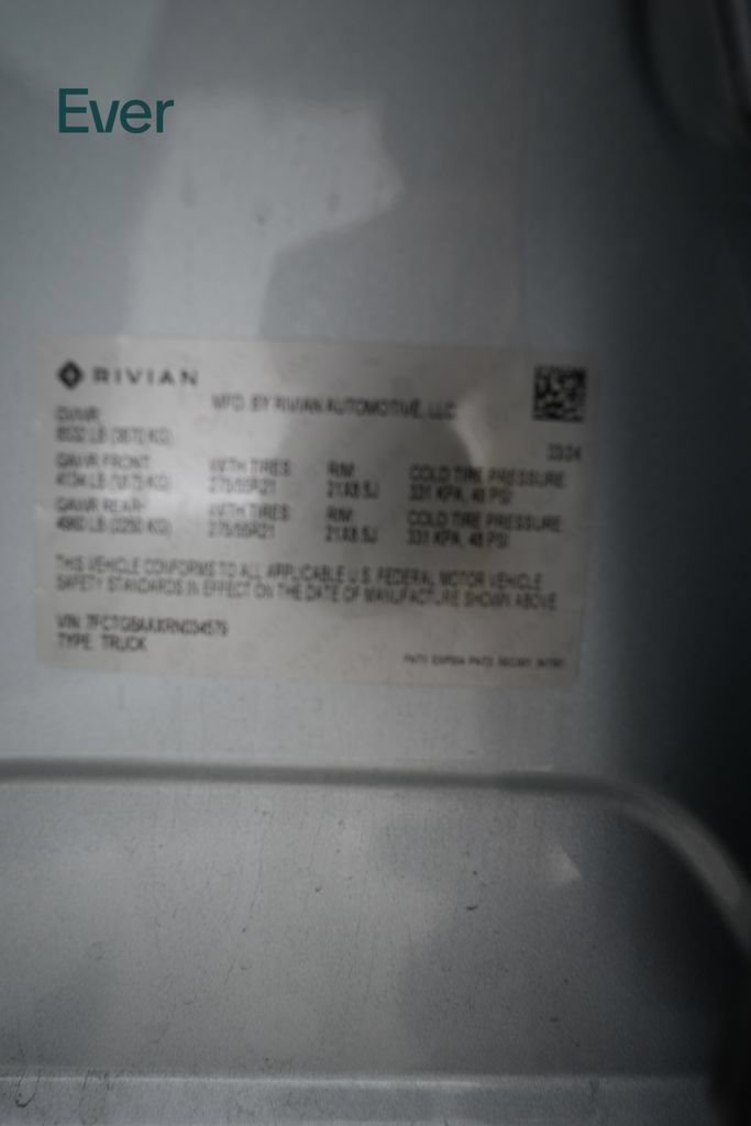 Used 2024 Rivian R1T Adventure Dual AWD/4WD image 26